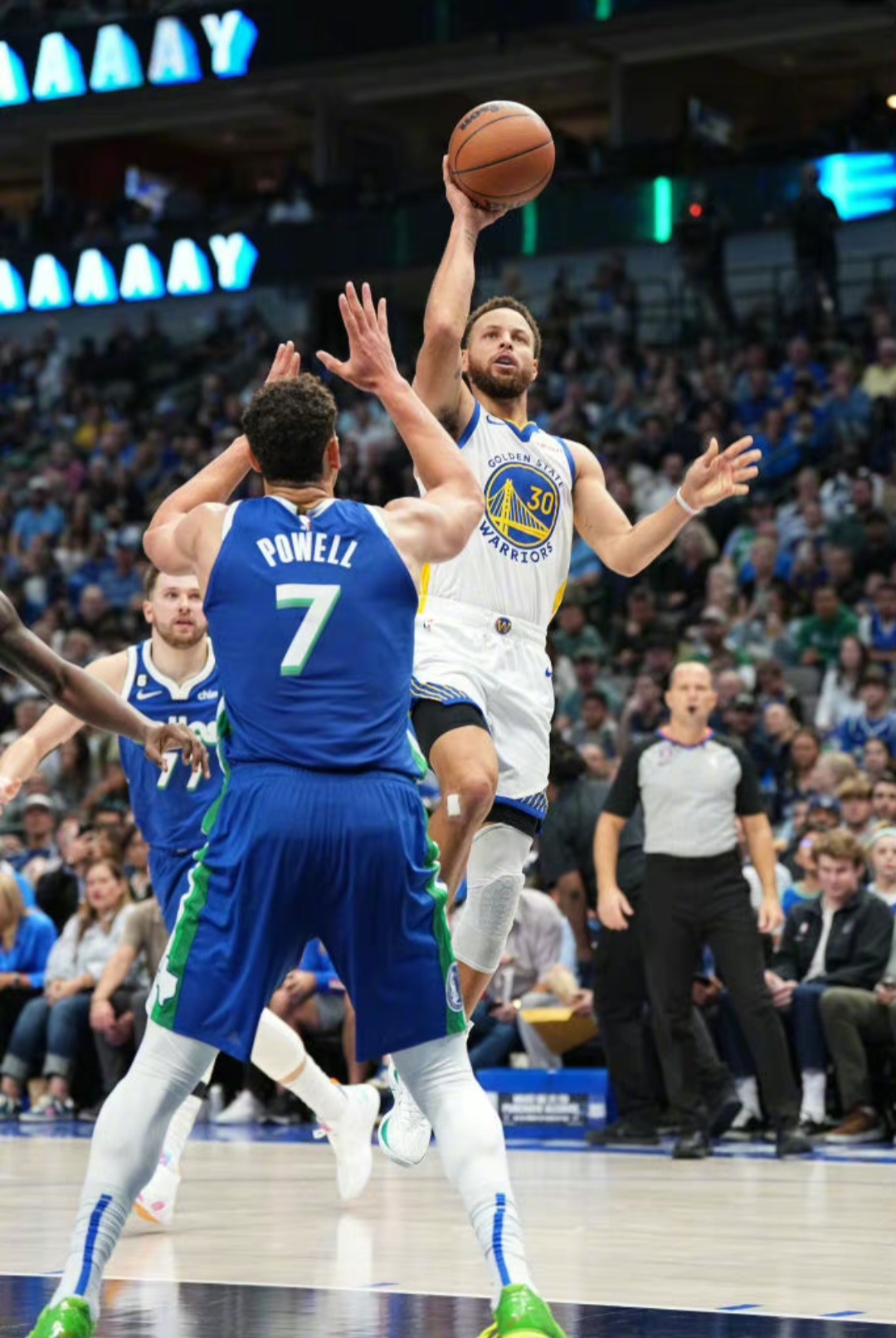 开云平台-黑山队力克克罗地亚队瑞典队遭遇挑战的简单介绍