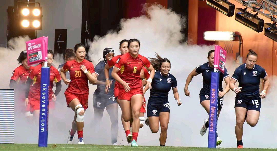 角逐场面激情迸发：球队团结拼搏精神值得称赞的简单介绍