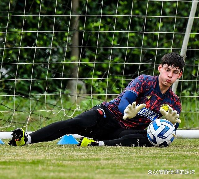 关于保级大战！沃尔夫斯堡艰难击败对手，获得关键三分的信息