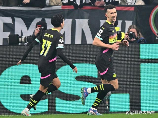 关于尤文图斯主帅变阵多次，球队状态逐渐回暖的信息