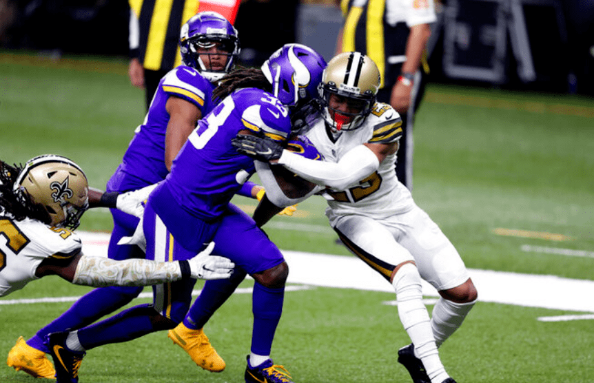 包含不甘示弱，球队奋发努力逆袭追平的词条