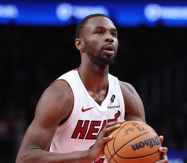 热火队遭受失利，老鹰队客场发威取得胜利