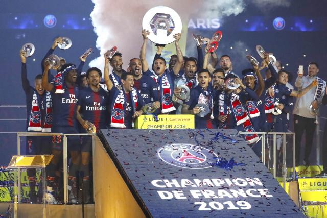 史特拉斯堡战胜第戎继续传奇