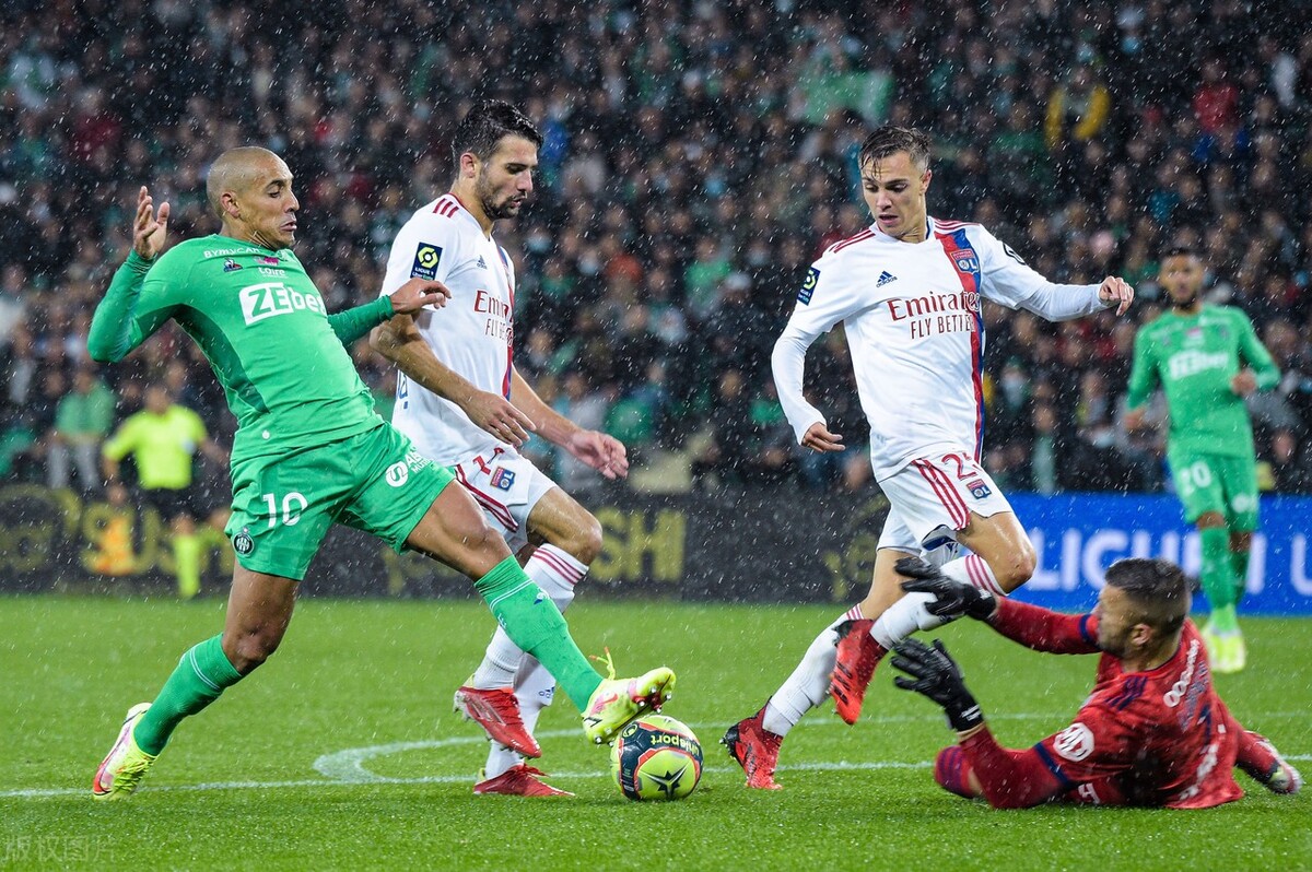 开云体育中国-法甲劲旅主场大胜，领跑小组第一位置的简单介绍