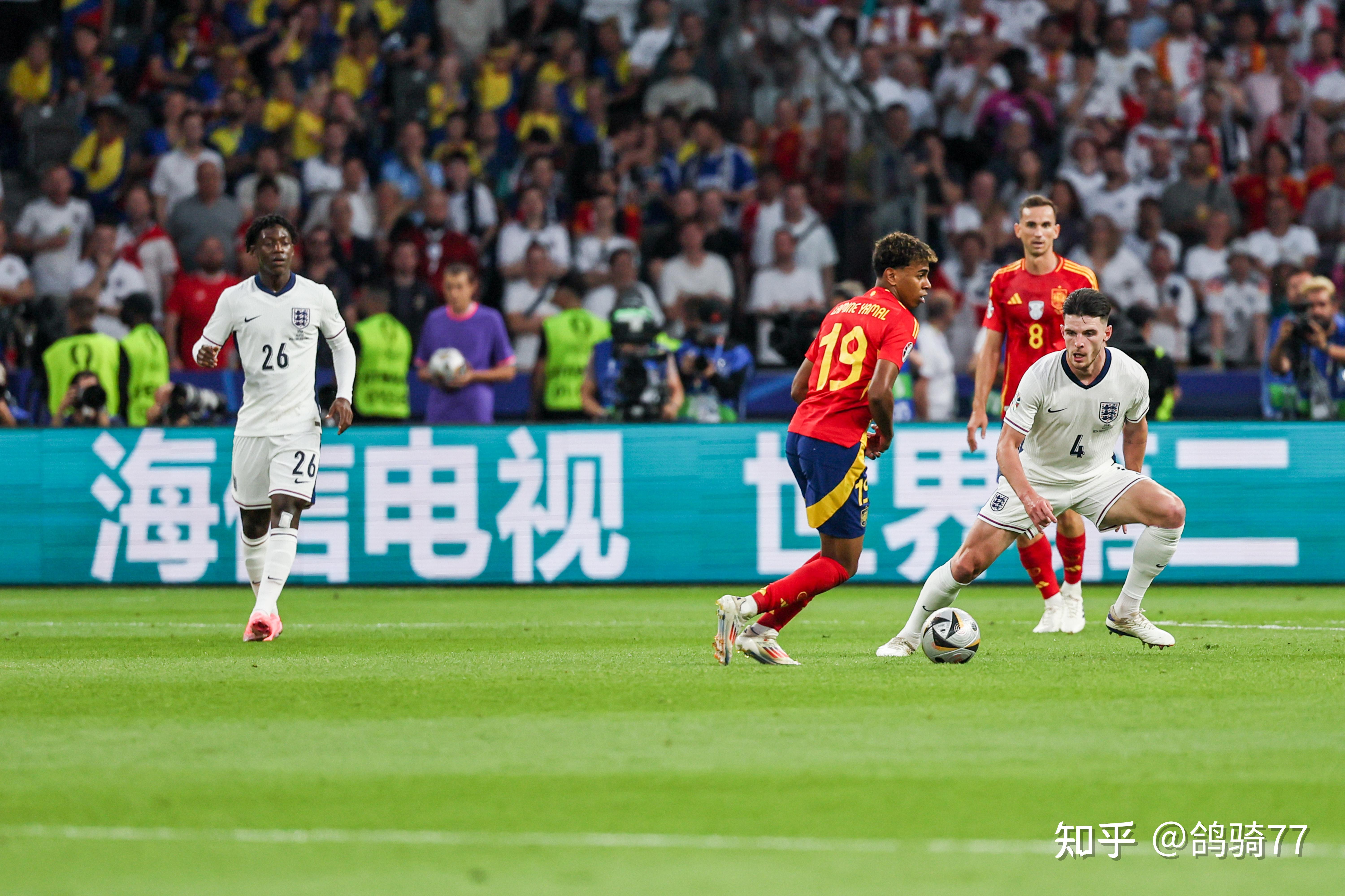 乌克兰大胜西班牙,欧洲国家联赛强势晋级 乌克兰大胜西班牙,欧洲国家联赛强势晋级