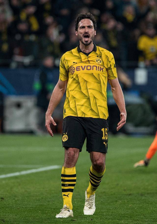 开云官网-多特蒙德球队风格全面升级，球员技术得到提升