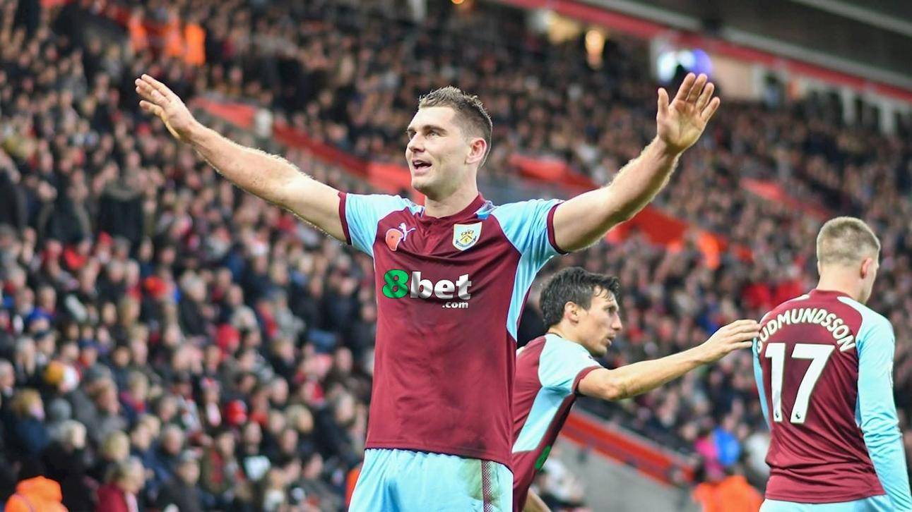 开云平台-斯托克城球员整装出征，迎接新挑战