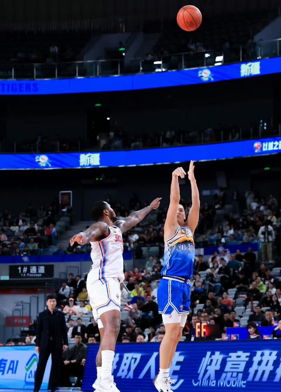 体育赛事中的挑战与机遇同在的简单介绍