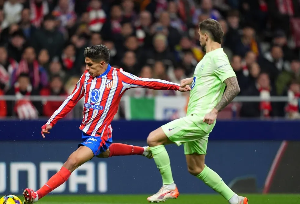 包含马德里竞技艰难晋级，斗志昂扬的词条