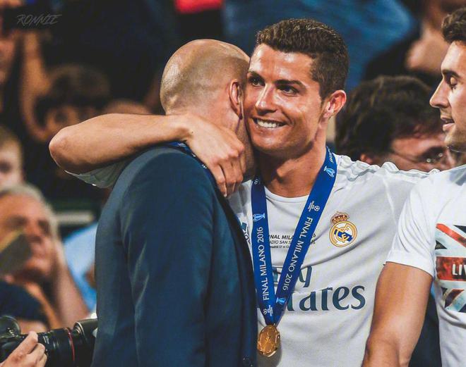 关于齐达内领衔皇马挑战拜仁慕尼黑的信息