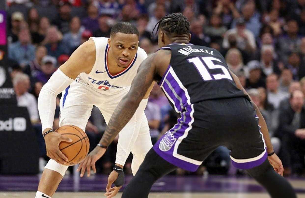 关于尼斯不敌对手落后分数差距拉大的信息