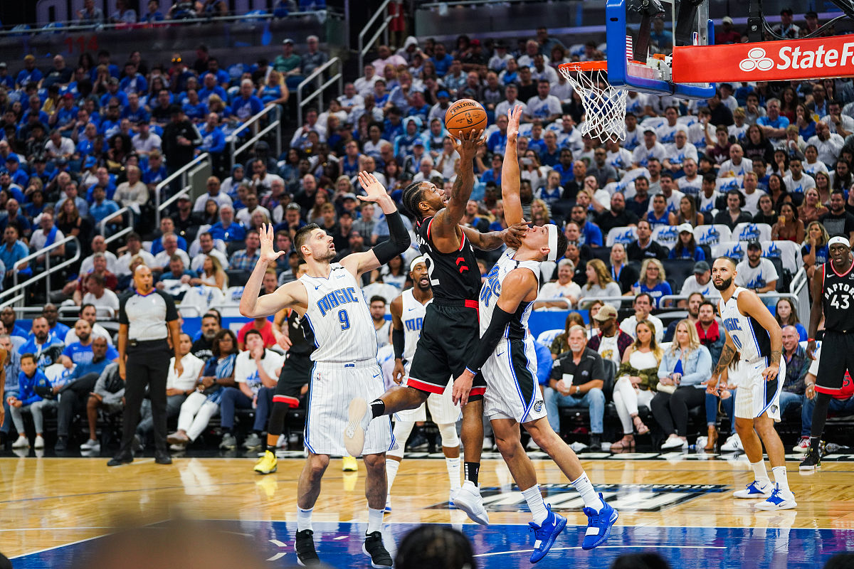 斯托克城逆转连胜，冲击升班马