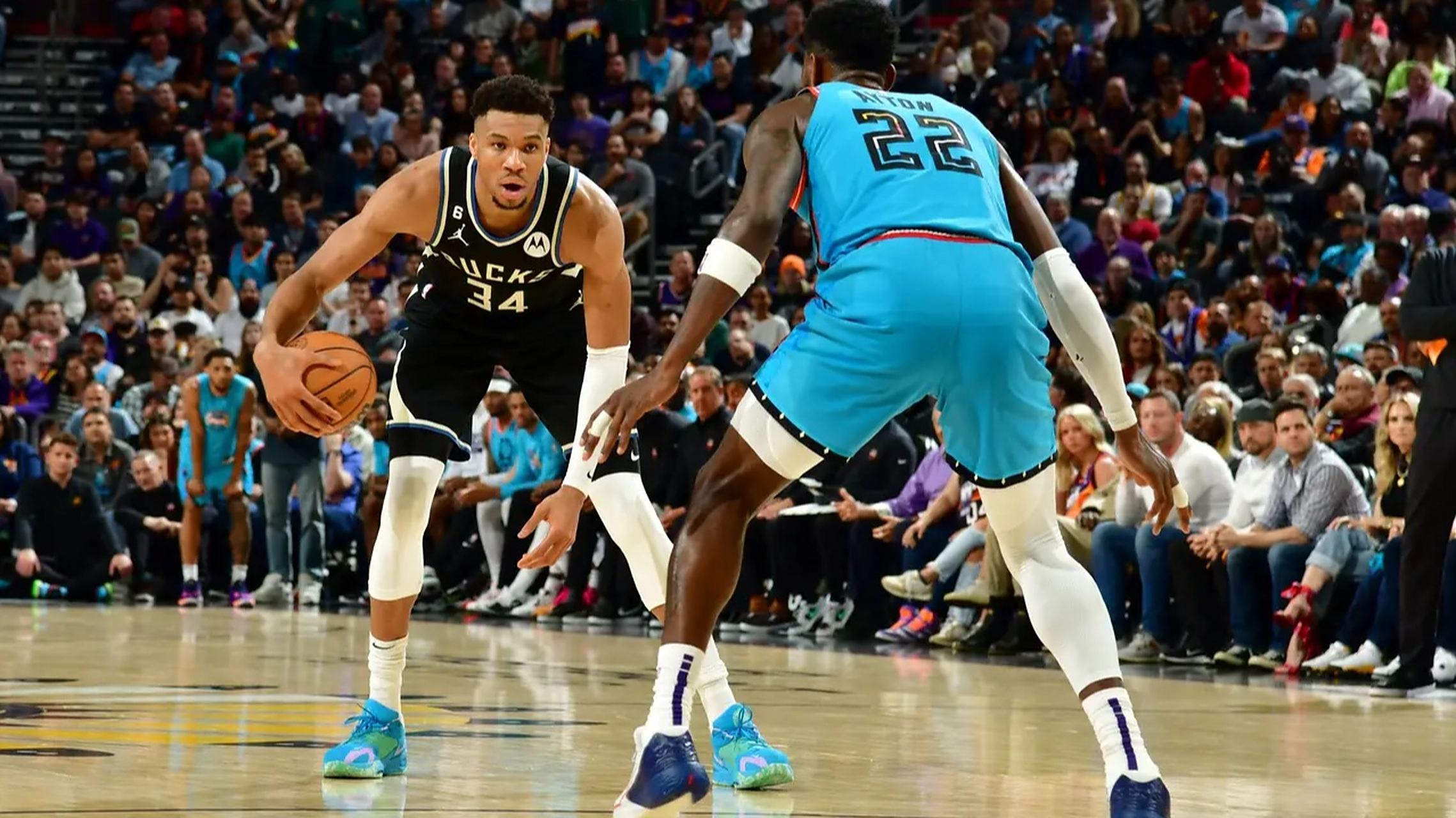 雄鹿连胜收官，战绩稳签季后赛资格