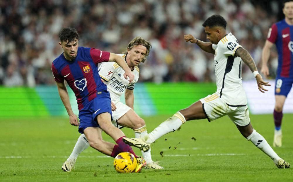 开云体育APP下载-关于西甲球队转会窗口关闭，谁是最大赢家？的信息