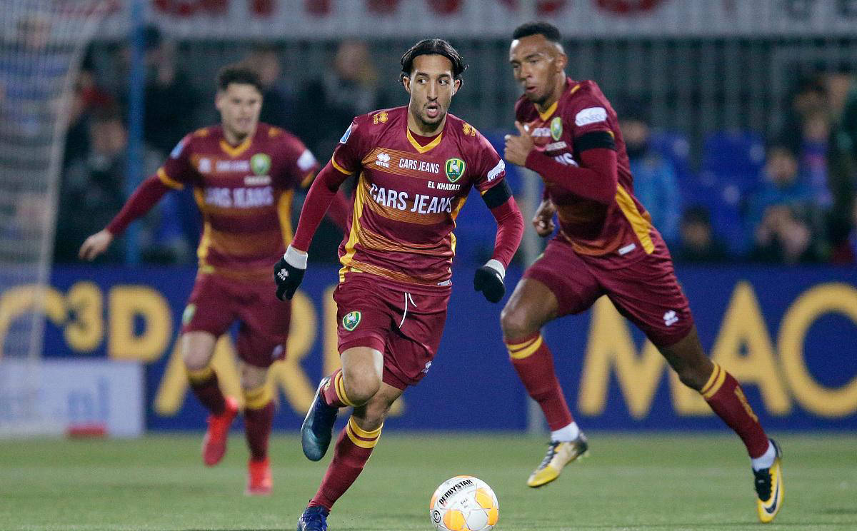 比利亚雷亚尔客场遭逆转，失去领先优势