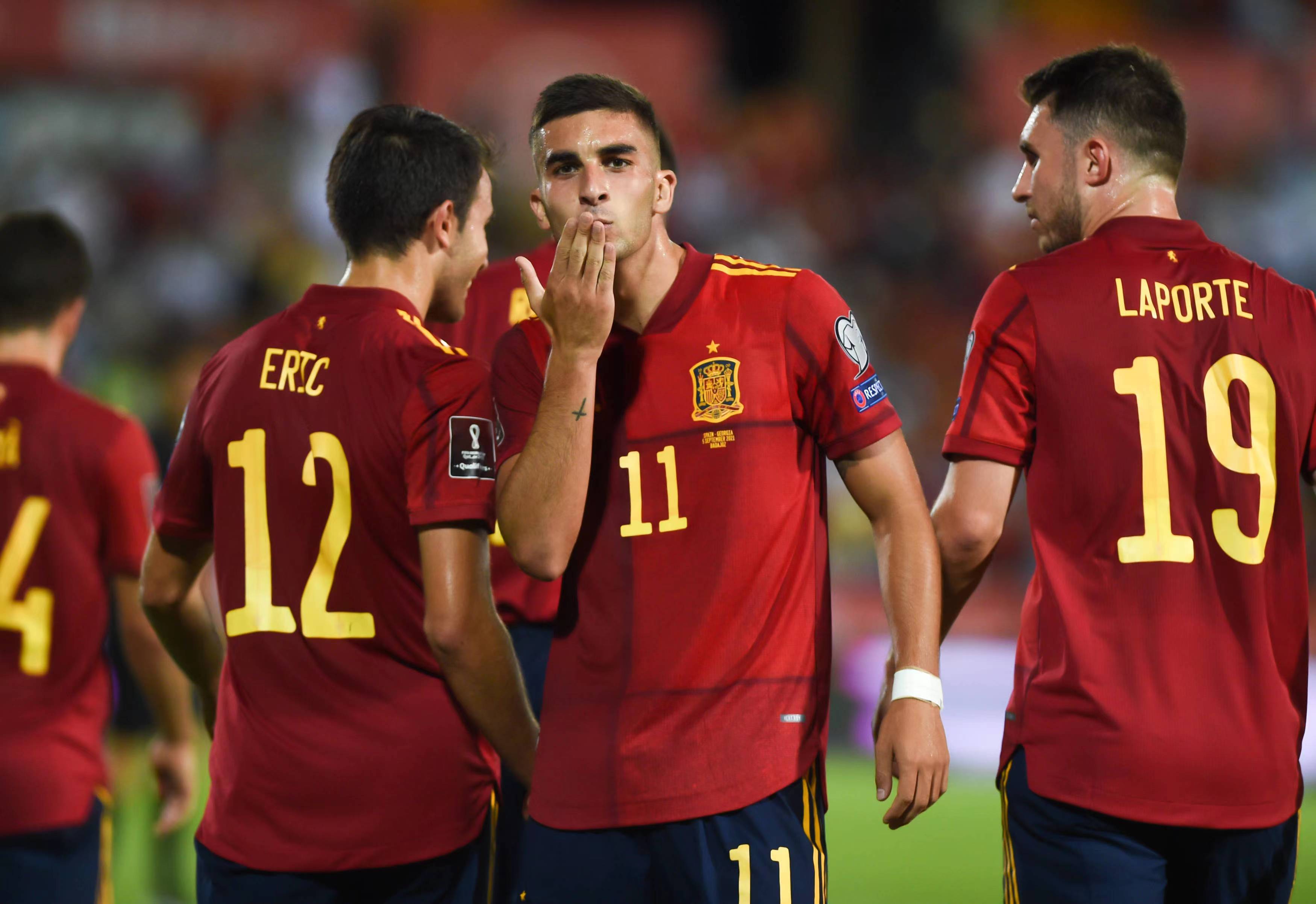 西班牙在离开比赛中保持佳状态 西班牙在离开比赛中保持佳状态