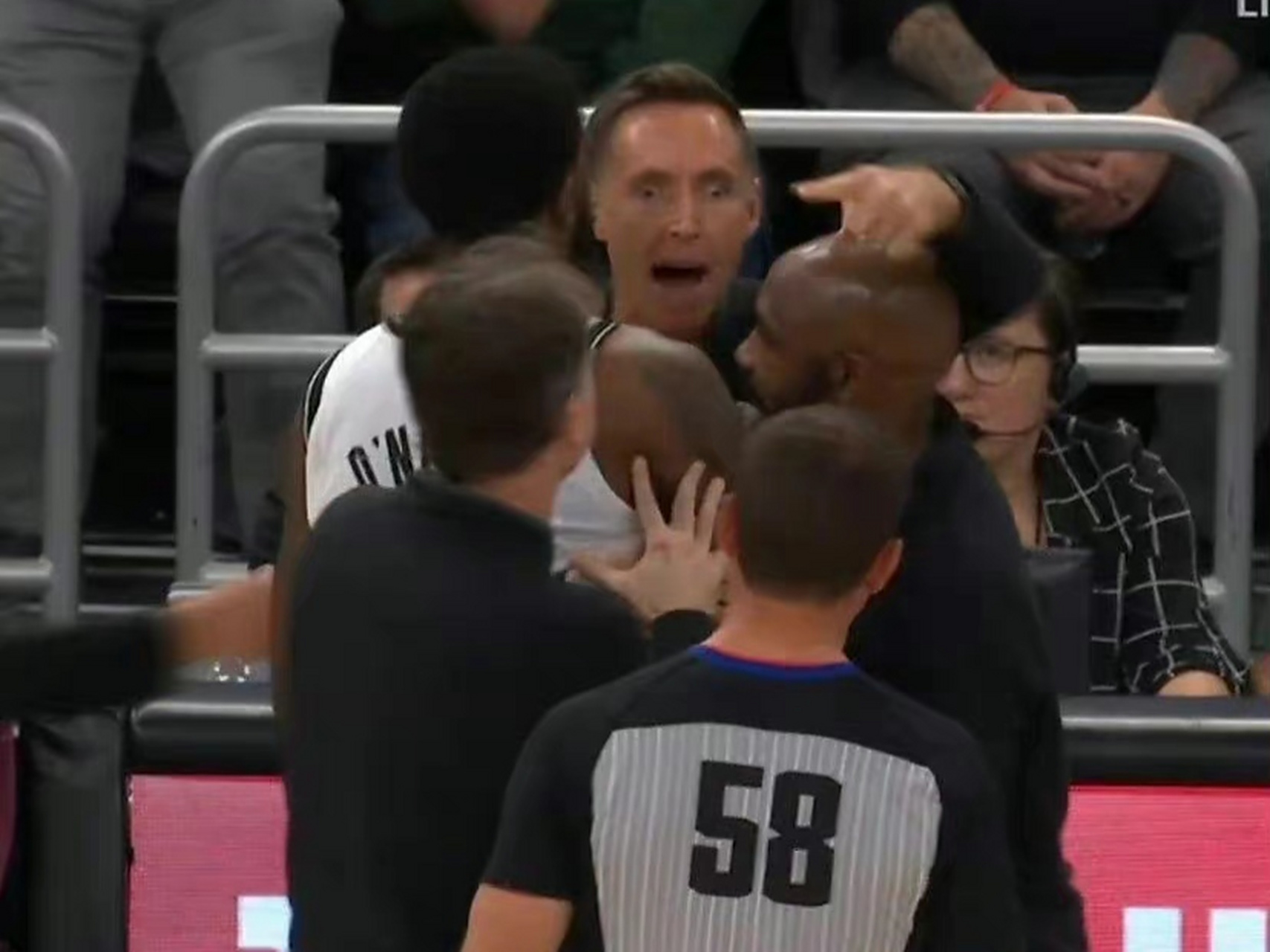 篮网战绩走低，教练呼吁全队集结