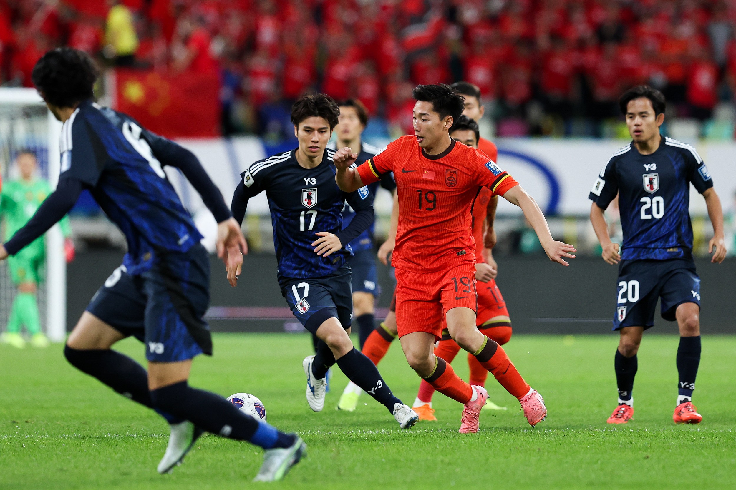 日本队以精湛技艺击败对手