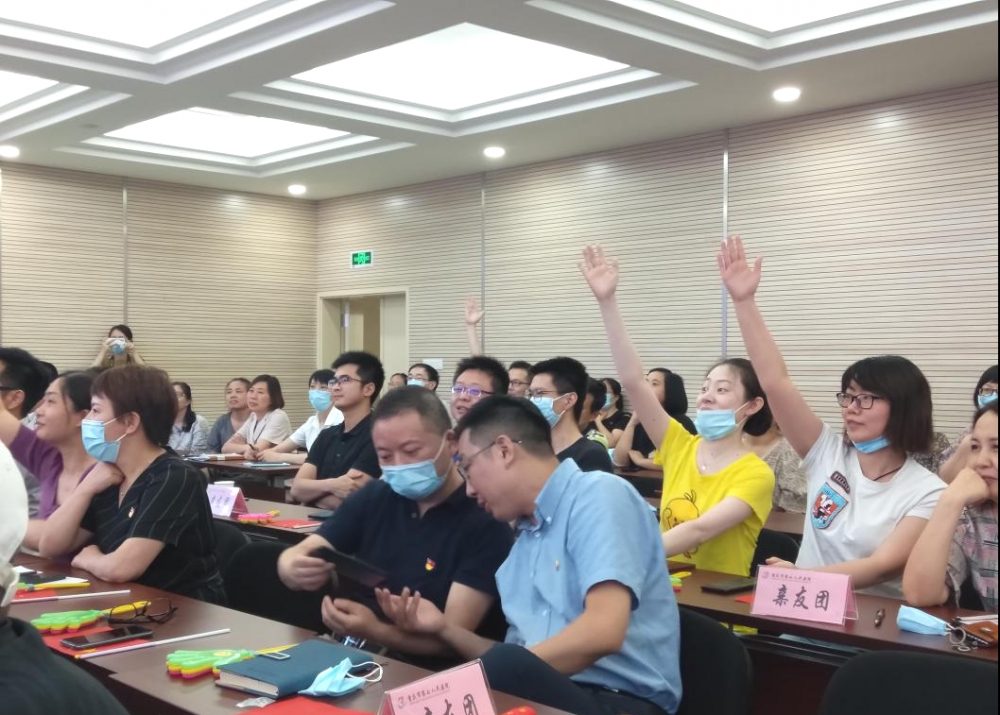 精英对决争分夺秒,胜负将在一线之间的简单介绍 精英对决争分夺秒,胜负将在一线之间的简单介绍