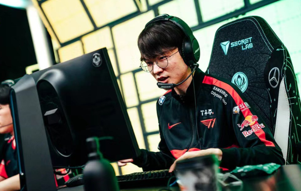 关于G2血洗NS，Keria操刀奇招英雄翻盘顶尖较量小组赛，引爆全场热议的信息