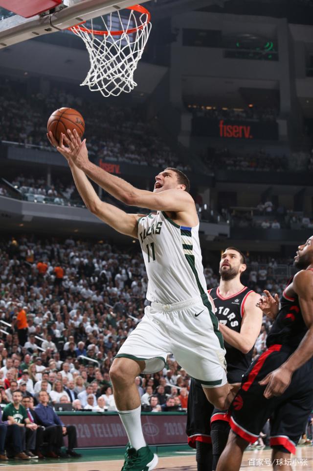 猛龙队横扫雄鹿队，晋级东部决赛