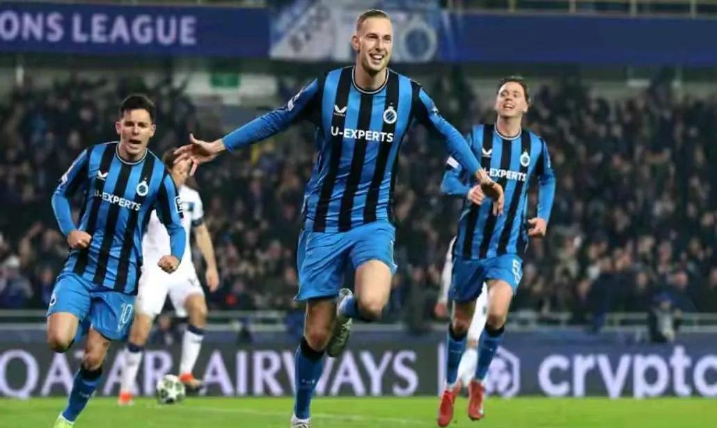 大连一方客场平局，稳固中游位置